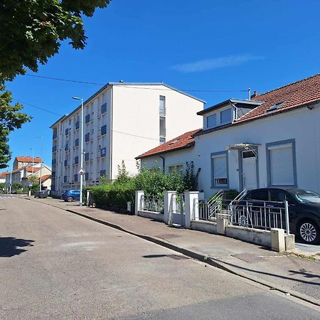 Jurassique Appart Montigny-les-Metz Extérieur photo